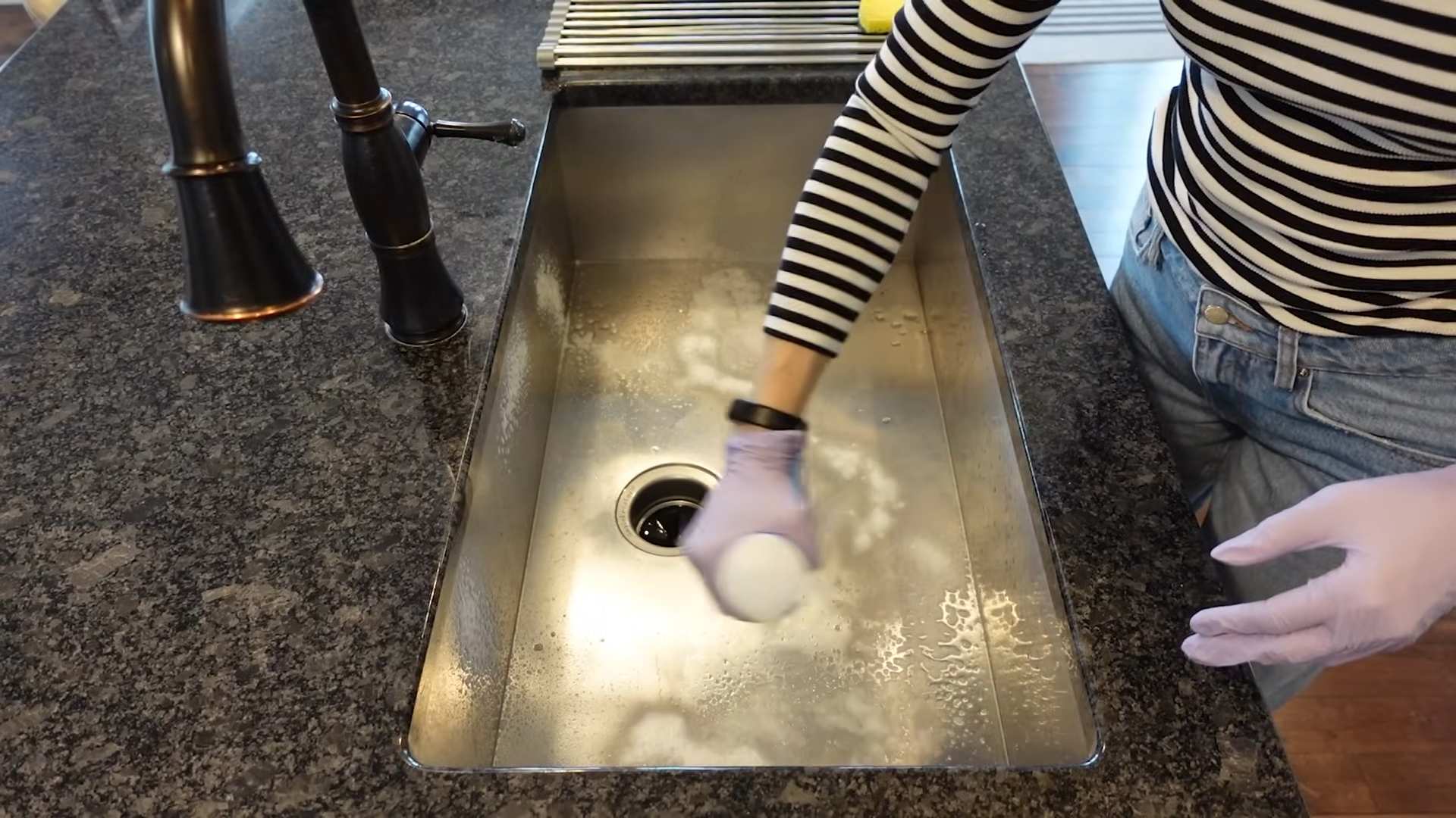 Clean and Freshen Sink