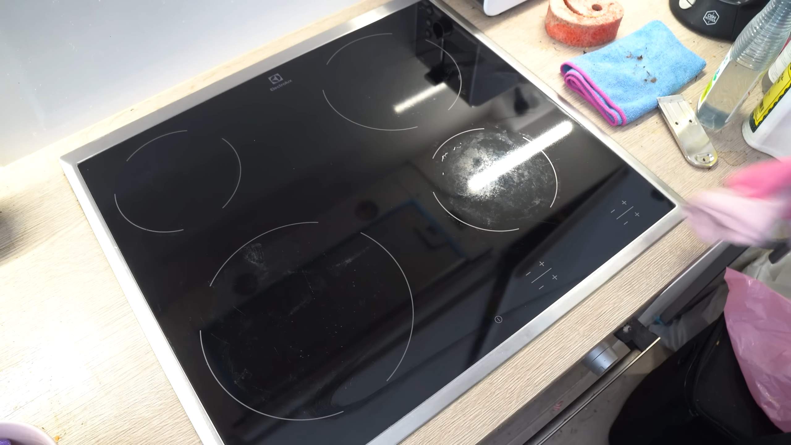 Dish Soap Hacks